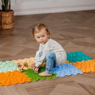 Covoras masaj tip puzzle, 8 piese cu texturi variate ,   First Steps