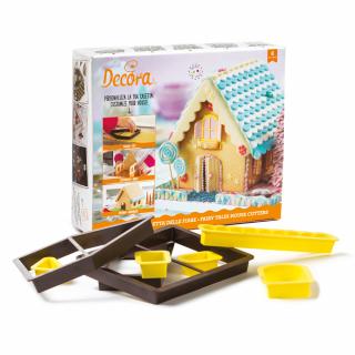 Biscuiti sau Decoruri Craciun - Decupatoare Plastic Casuta 3D  14 x 15.5 x H 18 cm, Set 6 Buc
