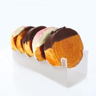 Display New York Rolls, Plexiglas Transparent, 30 x 7.5 x H 7 cm