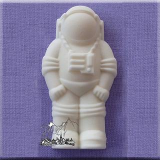 Mulaj Silicon Astronaut, 7.2 x 3.8 cm