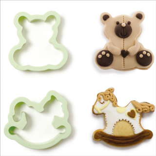 Ursulet si Calut - Decupatoare Plastic O 7.5 si 8 x H 2.2 cm, 2 Buc