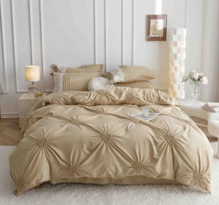 Lenjeri De Pat, 6 Piese, Inimi Brodate, Finet Premium - Maro