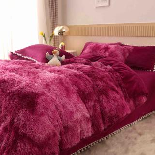 Lenjerie De Pat Pufoasa, 6 Piese, FLUFFY -  Burgundy cu Ciucuri