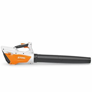 Suflanta STIHL BGA 45 debit aer 420 mc/h putere suflare 5 N sistem AI cu acumulator integrat si incarcator