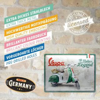 Placa decor metalica 30x40cm Vespa - Italian Legend - Legenda Italieneasca