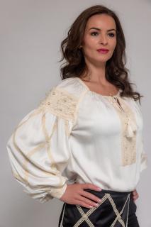 Bluza accesorizata cu dantela si perle