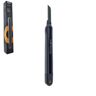 Cutter utilitar cu sina metalica, model Home Series 00739m, lama inox innegrit cu 13 sectiuni , lungime lama 80mm, latime lama 9mm, negru