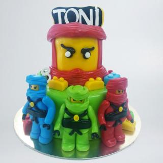 Lego Ninjago cu figurine mari
