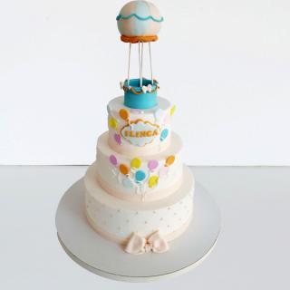 Tort botez cu balon de aer cald