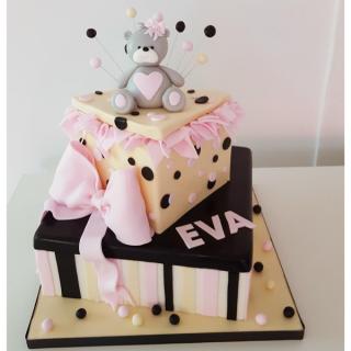 Tort botez ursulet in cutie