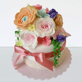 Tort buchet de flori