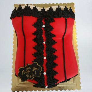 Tort Bust Sexy pe rosu