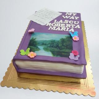 Tort carte de povesti