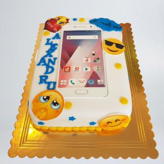 Tort cu Iphone si emoticoane