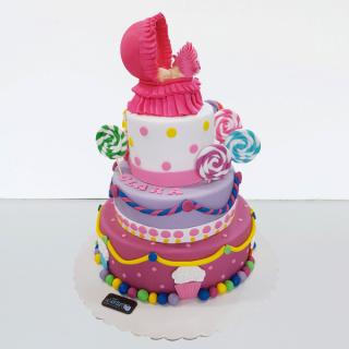 Tort de botez pe etaje