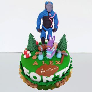 Tort Fortnite cu personaj din joc