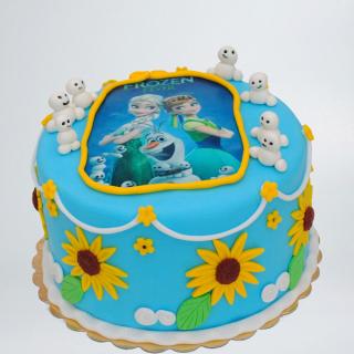 Tort Frozen Fever pe albastru