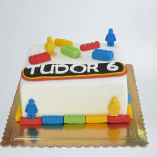 Tort lego mic