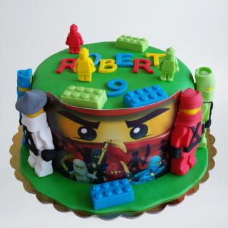 Tort Lego Ninjago cu piese Lego