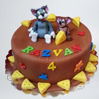 Tort Tom si Jerry