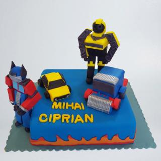 Tort Transformers cu masini