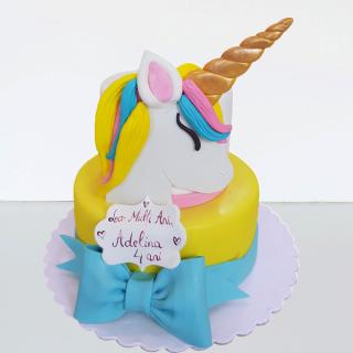 Tort Unicorn cu fundita albastra