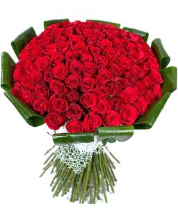 Buchet cu trandafiri rosii de lux